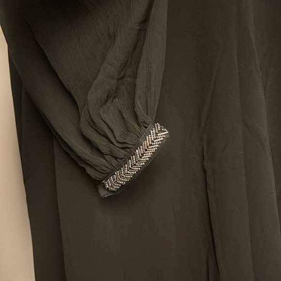 🚨New Trinhnology ILLUSION SLEEVE BLACK DRESS - Picture 4 of 6